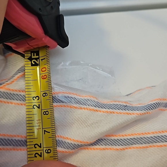 White And Coral Stripped Ombre Button Down Shirt Size XL - Picture 3 of 6